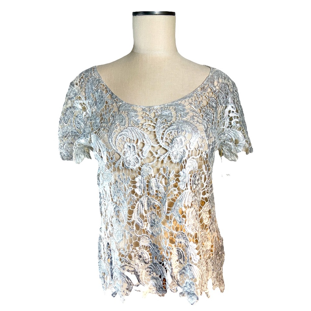 RD Style Silver Cotton Floral Lace Top Size M NWT Holiday Cocktail Party Easter - Picture 1 of 6